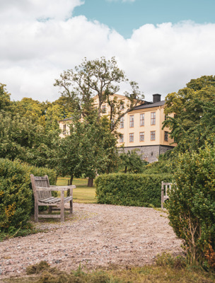 Krusenberg Herrgård på sommaren