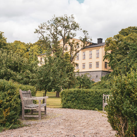 Krusenberg Herrgård på sommaren
