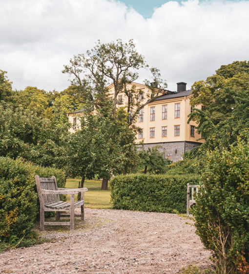 Krusenberg Herrgård på sommaren