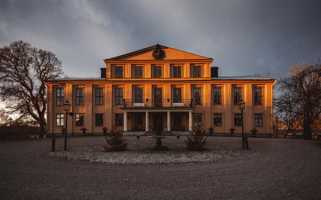 Herrgården på hösten