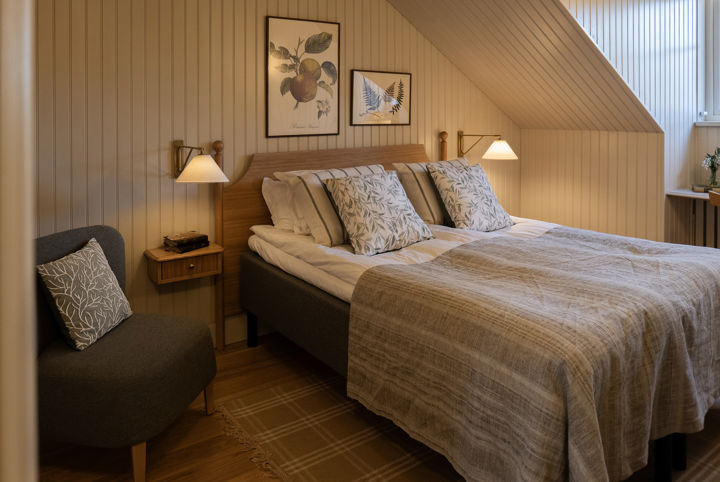 Vackert hotellrum på herrgård