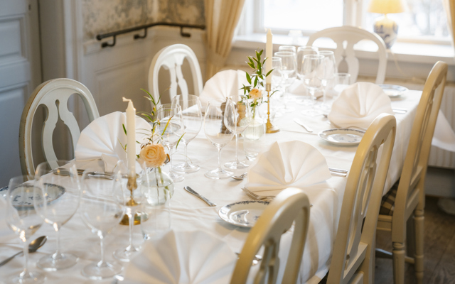 Dukat bord för festlunch och andra firanden på herrgården