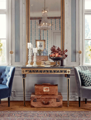 Vackra salonger på Krusenberg Herrgård